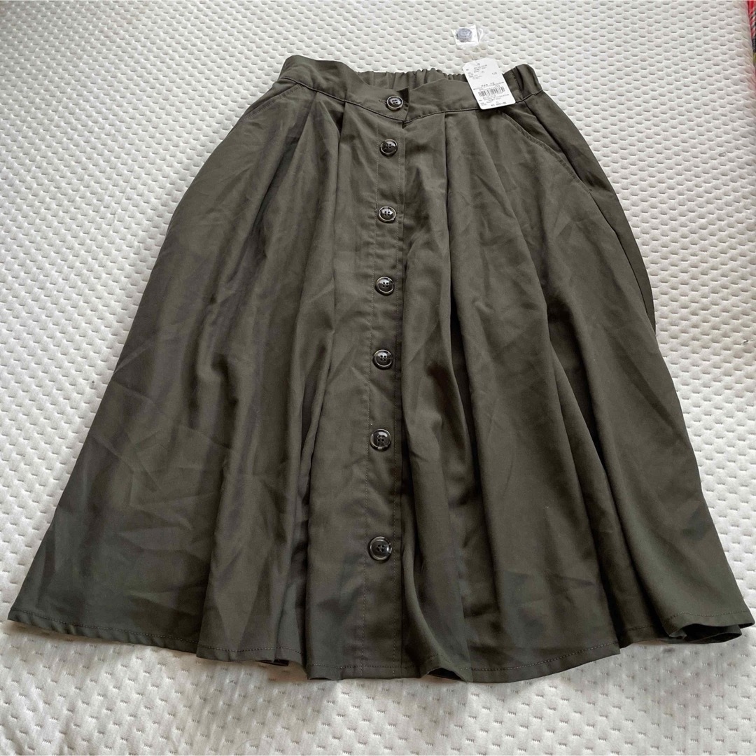 chocol raffine robe(ショコラフィネローブ)のchocol raffine robe フロントボタン フレア スカート レディースのスカート(ひざ丈スカート)の商品写真