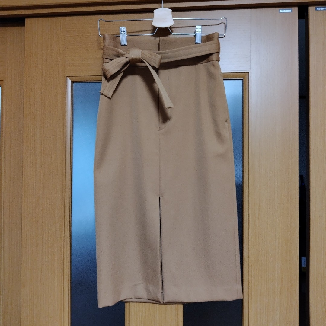Abahouse Devinette(アバハウスドゥヴィネット)のアバハウスドゥビネット タイトスカート レディースのスカート(ひざ丈スカート)の商品写真