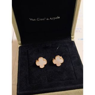 ヴァンクリーフアンドアーペル(Van Cleef & Arpels)の期間限定SALE ヴァンクリ ヴィンテージアルハンブラ　イヤリング　白蝶貝(イヤリング)