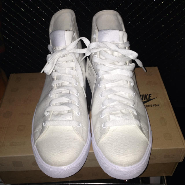 Nike Nike キャンバスハイカットスニーカーの通販 By Sunsunsun ナイキならラクマ Nike Nike キャンバスハイカットスニーカーの通販 By Sunsunsun ナイキならラクマ