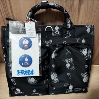 ポーター(PORTER)のドラえもん×PORTER 2WAY TOTE BAG(オリジナル缶バッヂ付)(トートバッグ)