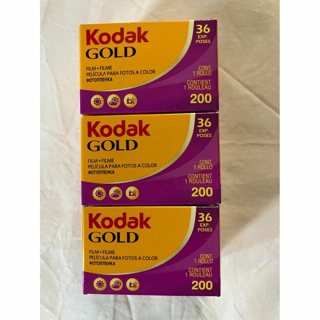 富士フイルム(フジフイルム)のKodak(コダック) Gold 200 36枚撮り 3本セット スマホ/家電/カメラのカメラ(フィルムカメラ)の商品写真