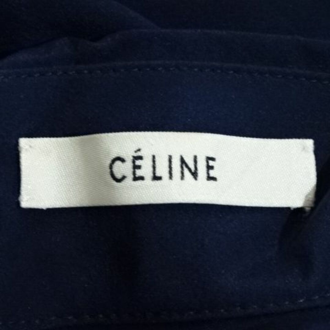 celine(セリーヌ)のこさえ様専用CELINEセリーヌドレープブラウス38ネイビー　シルク100％ レディースのトップス(シャツ/ブラウス(半袖/袖なし))の商品写真