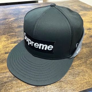 シュプリーム(Supreme)のSupreme Newera Earflap Box Logo  “BLACK”(キャップ)