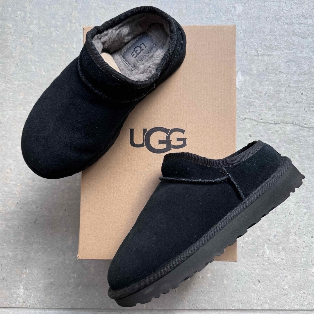 UGG(アグ)の【美品】FRAMeWORK別注 UGG CLASSIC SLIPPER 6  レディースの靴/シューズ(スリッポン/モカシン)の商品写真