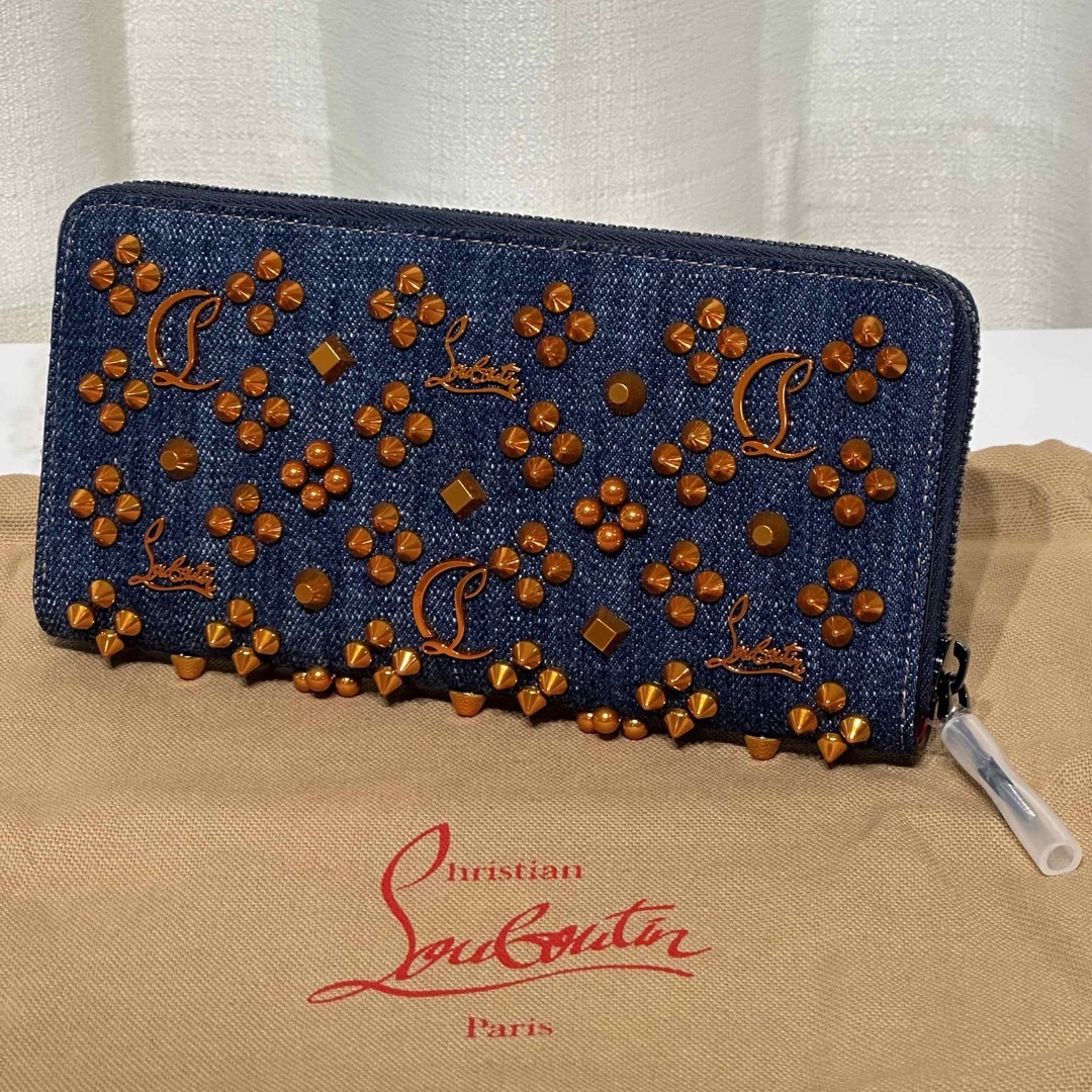 Christian Louboutin(クリスチャンルブタン)の【限定セール】6万円引 新品 クリスチャンルブタン 長財布  マルチメタルデニム メンズのファッション小物(長財布)の商品写真