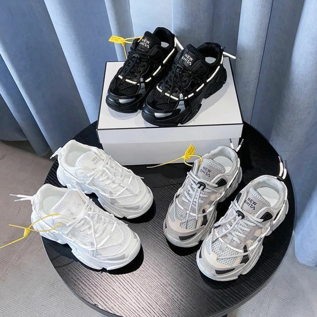 26cm/9cm身長アップ厚底ダッドスニーカーシューズメンズホワイト韓国脚長靴 メンズの靴/シューズ(スニーカー)の商品写真