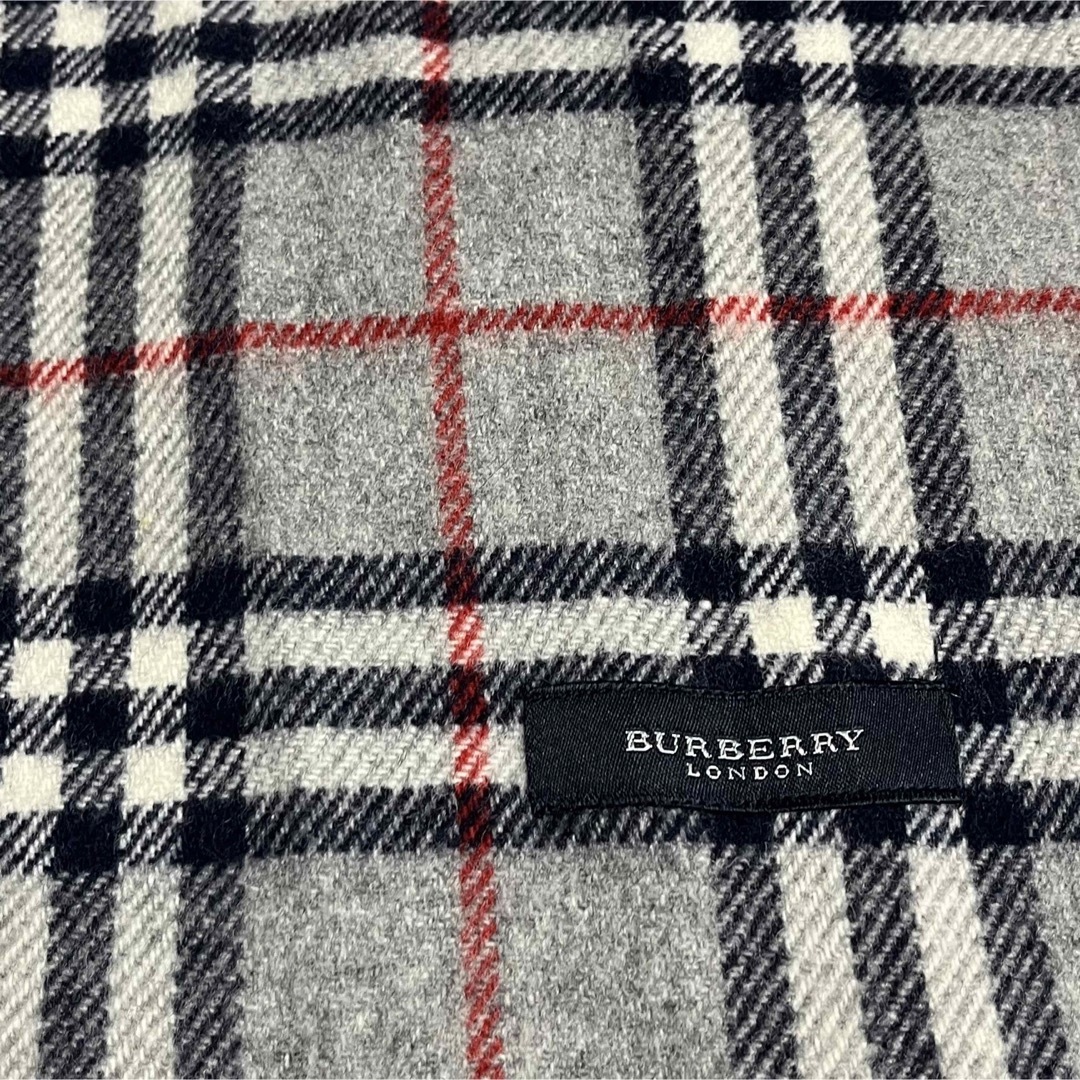 BURBERRY(バーバリー)のほぼ未使用BURBERRY バーバリーウール100%ブランケットショール レディースのファッション小物(マフラー/ショール)の商品写真