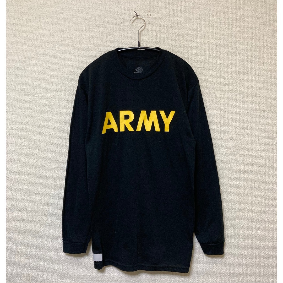 米軍 U.S.ARMY ブラック トレーニング ロングスリーブ Tシャツ S メンズのトップス(Tシャツ/カットソー(七分/長袖))の商品写真