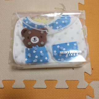 ミキハウス(mikihouse)の新品⭐️スタイ  ラトル  セット(ベビースタイ/よだれかけ)