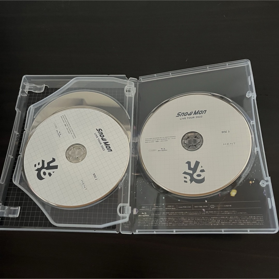 SnowMan LIVE Blu-ray2022 Labo エンタメ/ホビーのDVD/ブルーレイ(アイドル)の商品写真