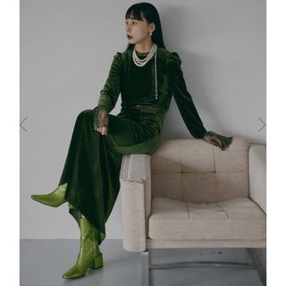 アメリヴィンテージ(Ameri VINTAGE)のUND VELOUR HOLE LACE DRESS アメリ　ドレス　ワンピース(ロングワンピース/マキシワンピース)