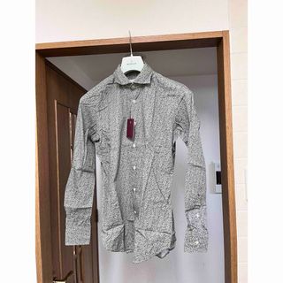 ギローバー(GUY ROVER)の新品 GLANSHIRT グランシャツ イタリア製 総柄 シャツ SLOWEAR(シャツ)