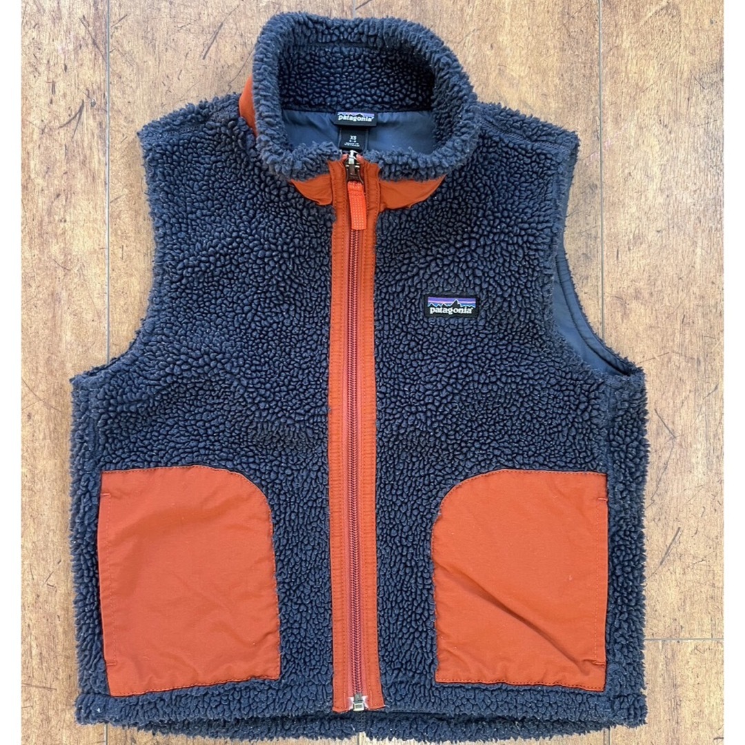 Patagonia kids レトロX ベストXS キッズ/ベビー/マタニティのキッズ服男の子用(90cm~)(ジャケット/上着)の商品写真