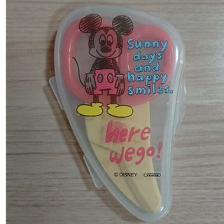 ディズニー(Disney)のミッキーマウス  はさみ型フードカッター(離乳食調理器具)