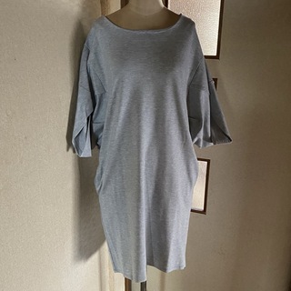 【Rudgley】新品未使用 デザインtシャツ 韓国ファッション グレー F(Tシャツ(半袖/袖なし))