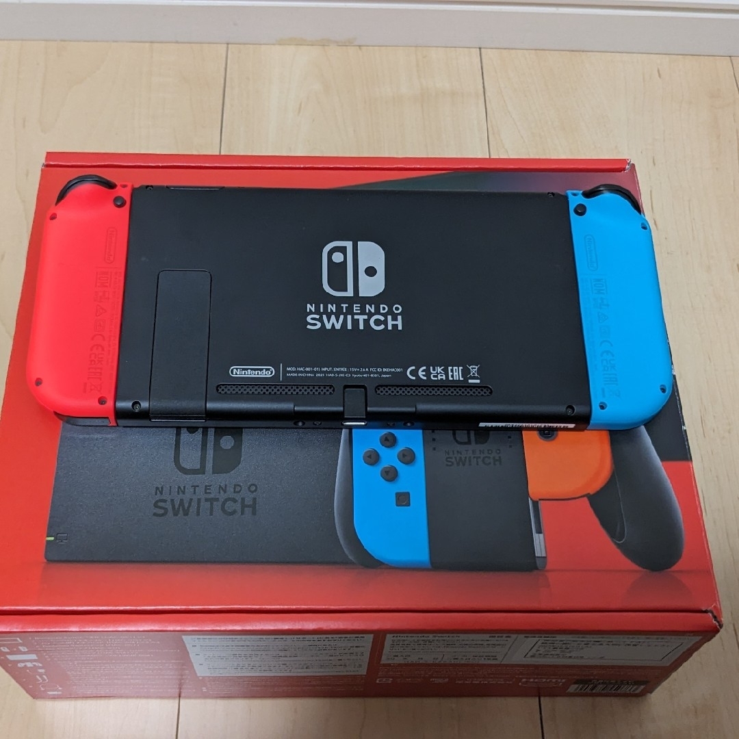 Nintendo Switch(ニンテンドースイッチ)のNintendo Switch 中古　本体 エンタメ/ホビーのゲームソフト/ゲーム機本体(家庭用ゲーム機本体)の商品写真