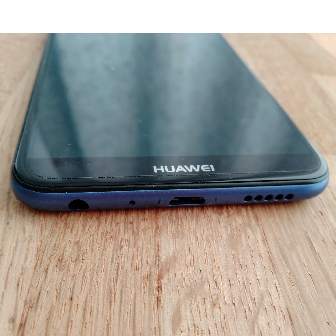 HUAWEI(ファーウェイ)のHUAWEI nova lite2 スマホ/家電/カメラのスマートフォン/携帯電話(スマートフォン本体)の商品写真