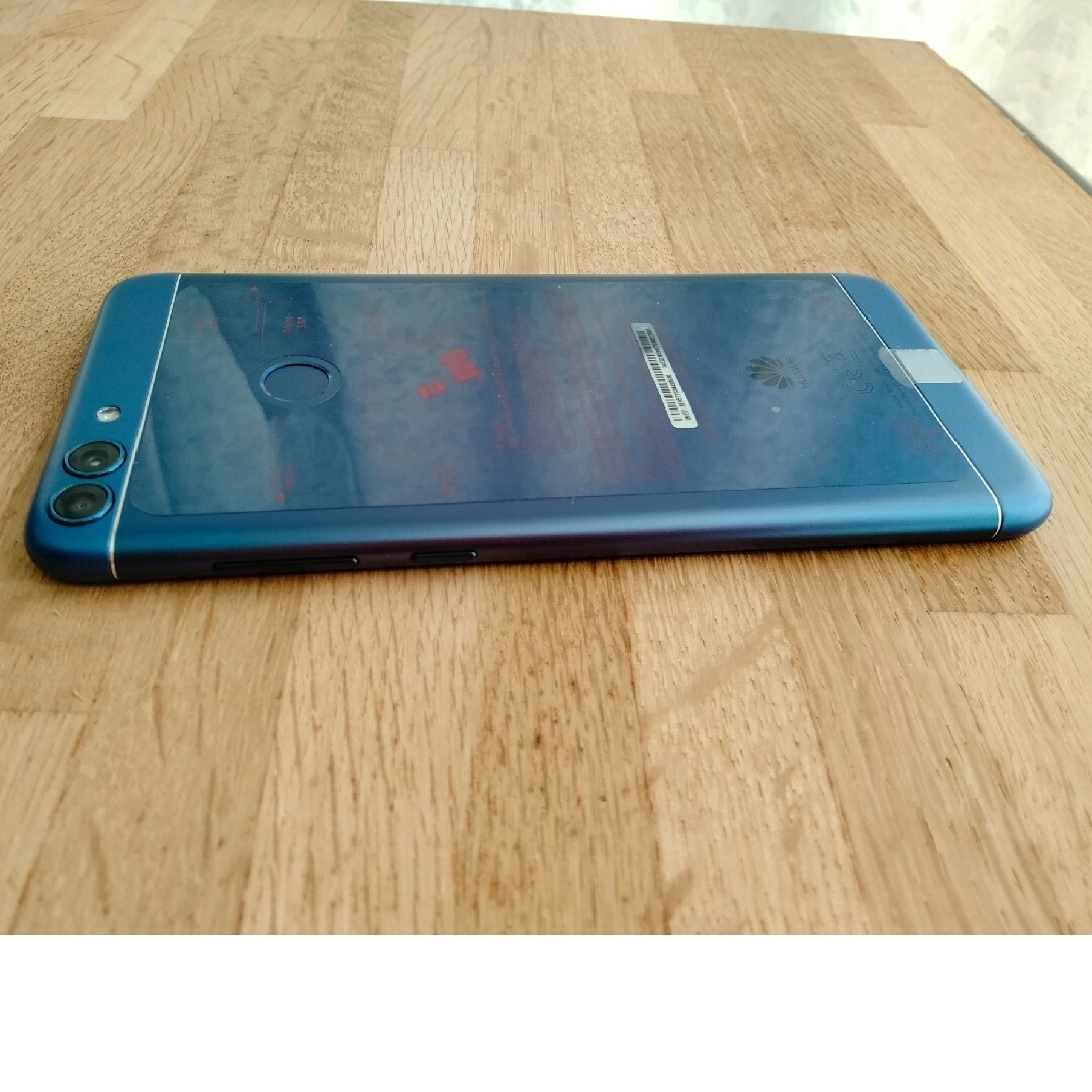 HUAWEI(ファーウェイ)のHUAWEI nova lite2 スマホ/家電/カメラのスマートフォン/携帯電話(スマートフォン本体)の商品写真