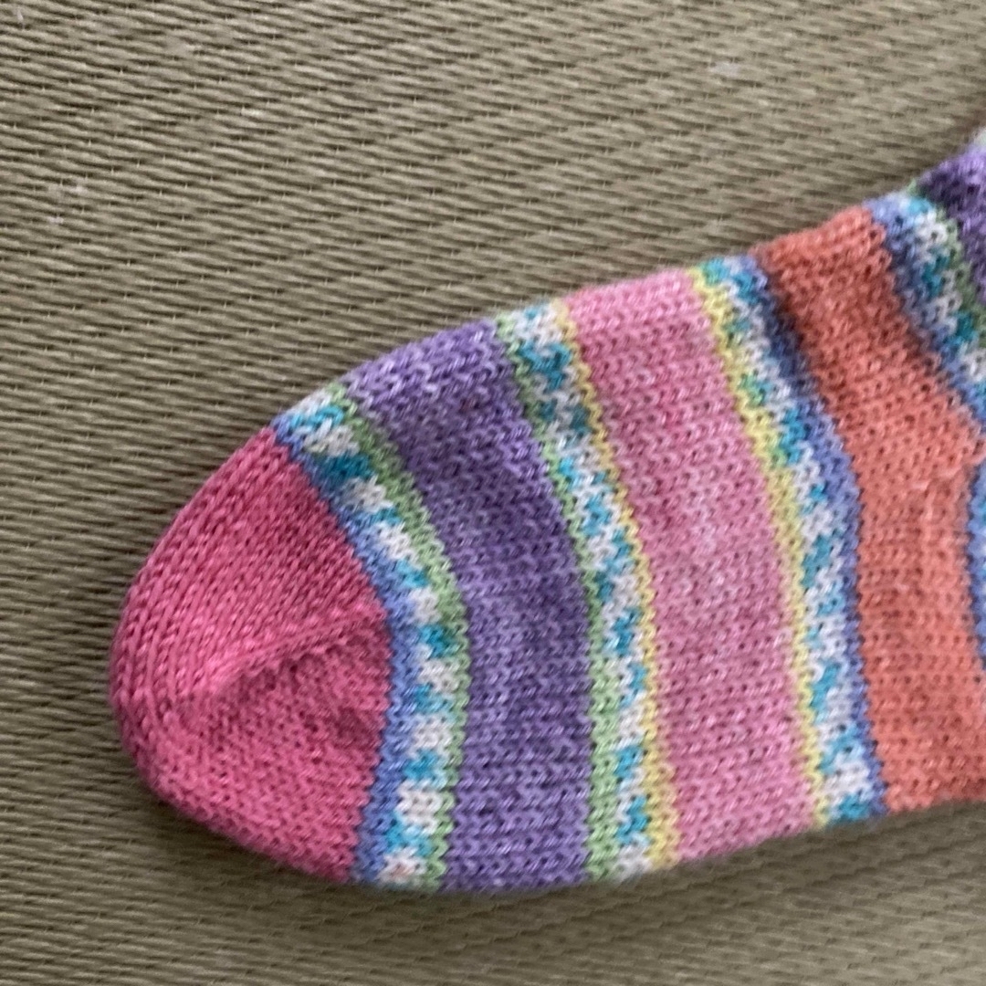 手編み靴下⭐︎ ハンドメイドのファッション小物(その他)の商品写真
