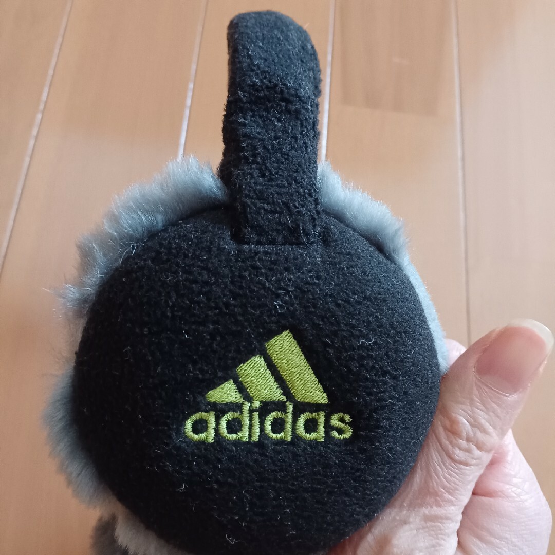 adidas(アディダス)のadidasアディダスとその他　キッズ耳当て2個セット キッズ/ベビー/マタニティのこども用ファッション小物(その他)の商品写真