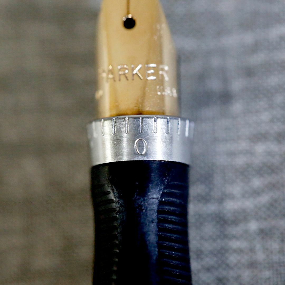 Parker(パーカー)の【レア美品 送料込】パーカー７５ 万年筆 １４Ｋ ゴールドフィルド インシグニア インテリア/住まい/日用品の文房具(ペン/マーカー)の商品写真