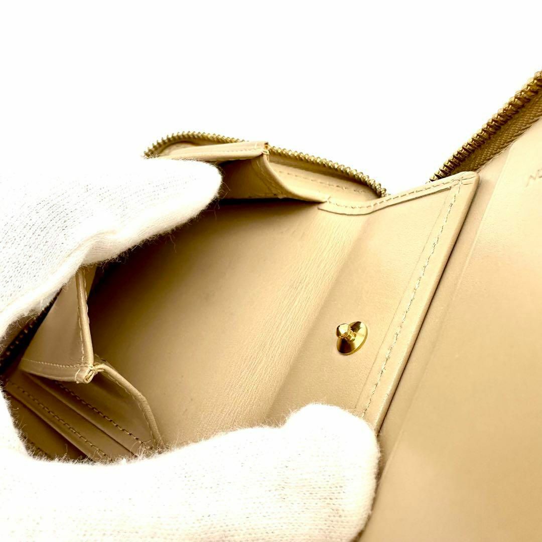 LOUIS VUITTON(ルイヴィトン)のヴィトン モノグラム ヴェルニ ブルーム ラウンドファスナー 折り財布 ビトン レディースのファッション小物(財布)の商品写真