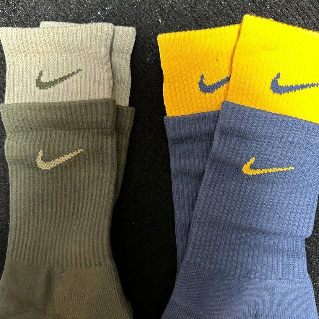 NIKE(ナイキ)のNIKE TWO LAYERS　SOCKS ナイキ ソックス 2足 メンズのレッグウェア(ソックス)の商品写真