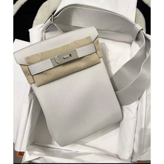 エルメス(Hermes)のエルメス ケリーアッカドPM グリペイル KELLYHACADOS HERMES(ボディーバッグ)