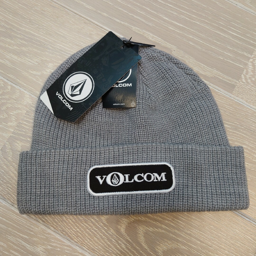 volcom(ボルコム)の【新品・未使用】ビーニー ニット帽子 ボルコム VOLCOME メンズの帽子(ニット帽/ビーニー)の商品写真