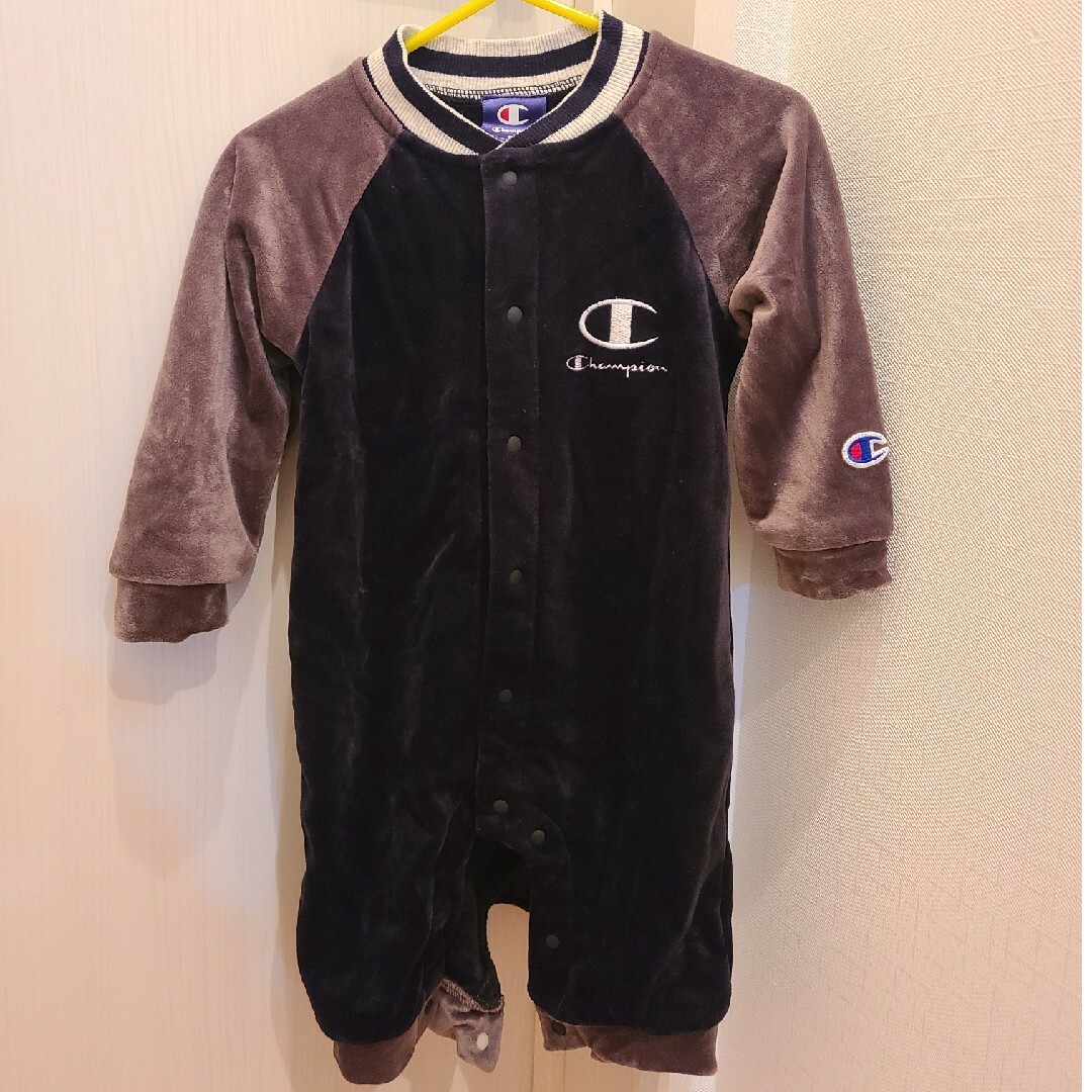 Champion(チャンピオン)のロンパース　チャンピオン キッズ/ベビー/マタニティのベビー服(~85cm)(ロンパース)の商品写真