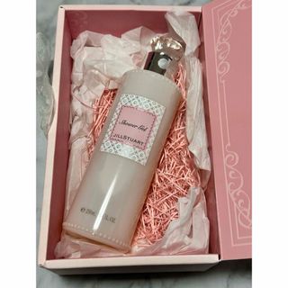 ジルスチュアート(JILLSTUART)の【新品未使用】ジルスチュアート　リラックス　シャワージェル　250ml(ボディソープ/石鹸)