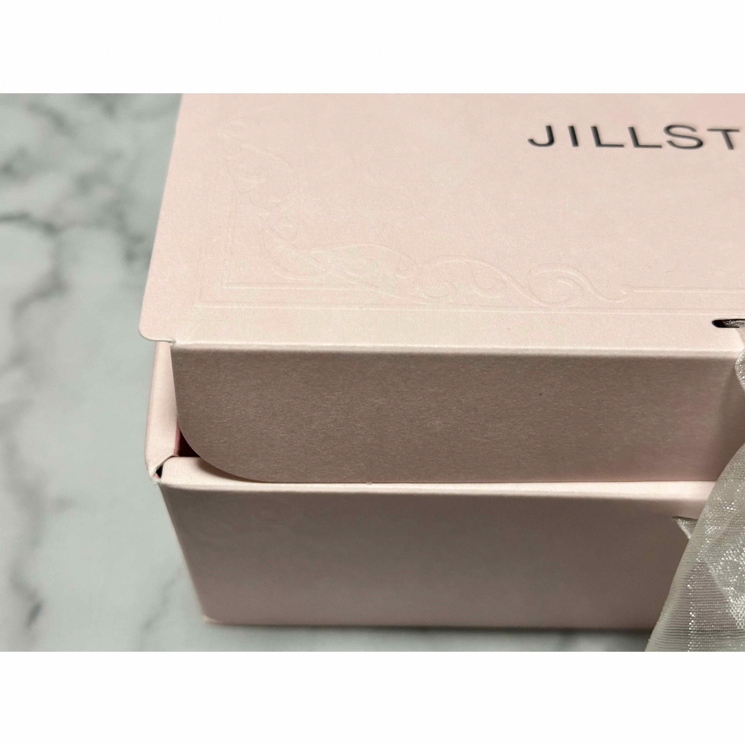 JILLSTUART(ジルスチュアート)の【箱のみ】ジルスチュアート　ギフト箱 レディースのバッグ(ショップ袋)の商品写真