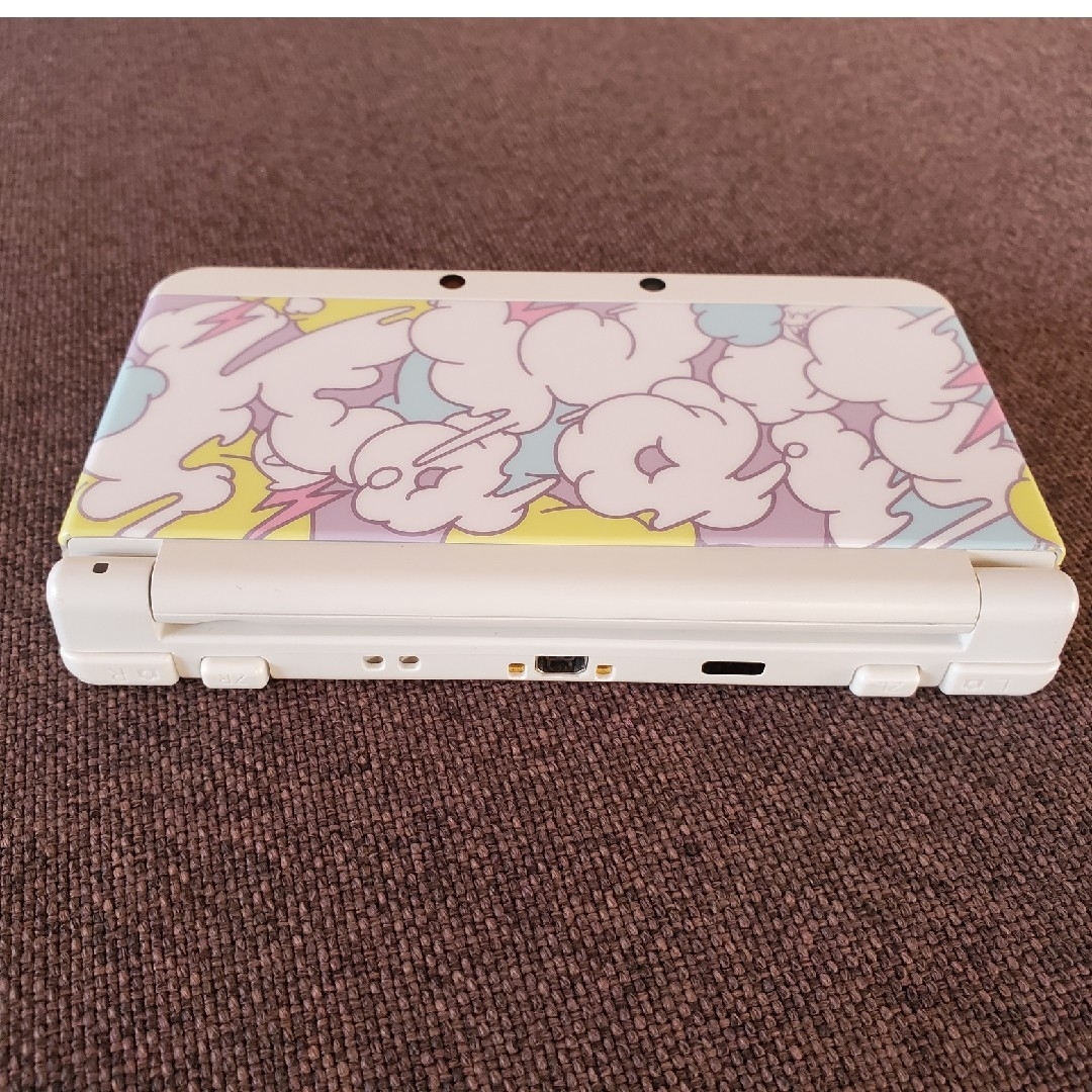 ニンテンドー3DS(ニンテンドー3DS)のニンテンドー3DS　本体のみ(SD付) エンタメ/ホビーのゲームソフト/ゲーム機本体(携帯用ゲーム機本体)の商品写真