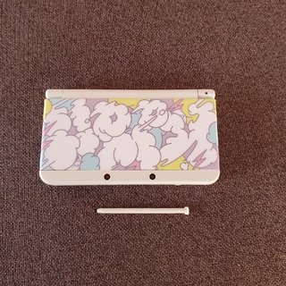 ニンテンドー3DS(ニンテンドー3DS)のニンテンドー3DS　本体のみ(SD付)(携帯用ゲーム機本体)