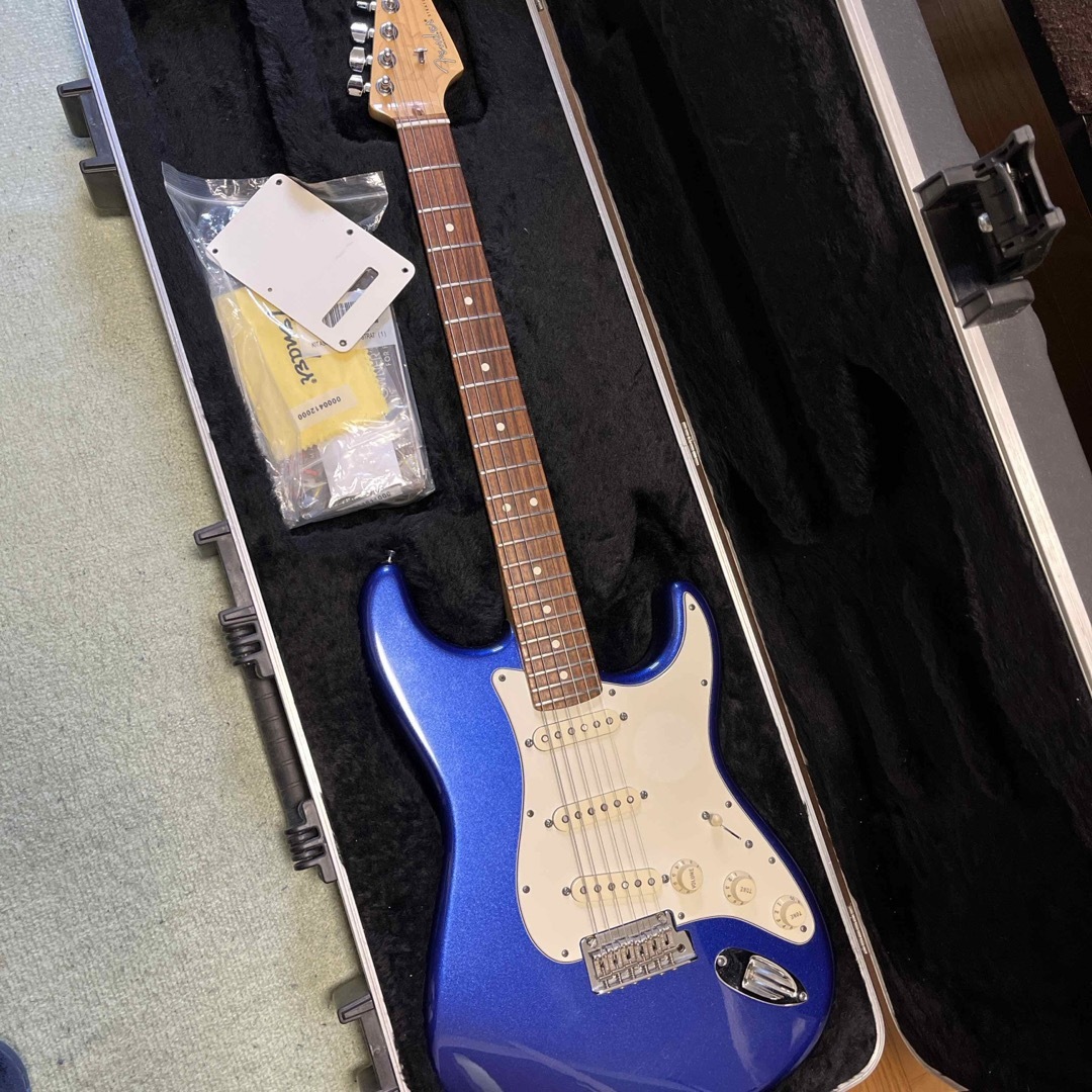 Fender(フェンダー)のFender american standard stratocaster  楽器のギター(エレキギター)の商品写真