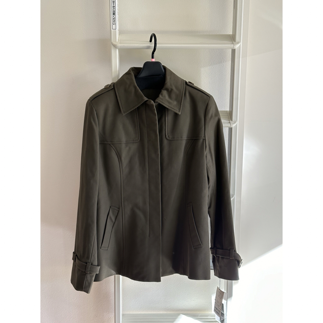 ASPRI 11号 Ｌ　ジャケット　コート　新品　カーキ レディースのジャケット/アウター(テーラードジャケット)の商品写真