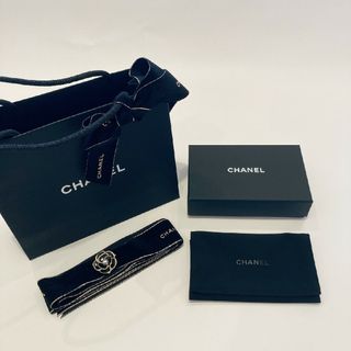 シャネル(CHANEL)のCHANEL 空箱 ショッパー ホリデーリボン カメリアチャーム(ショップ袋)