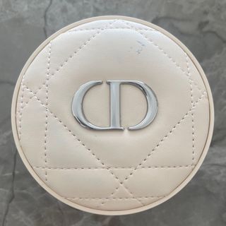 ディオール(Dior)のDiorスキンフォーエバークッションパウダー(フェイスパウダー)