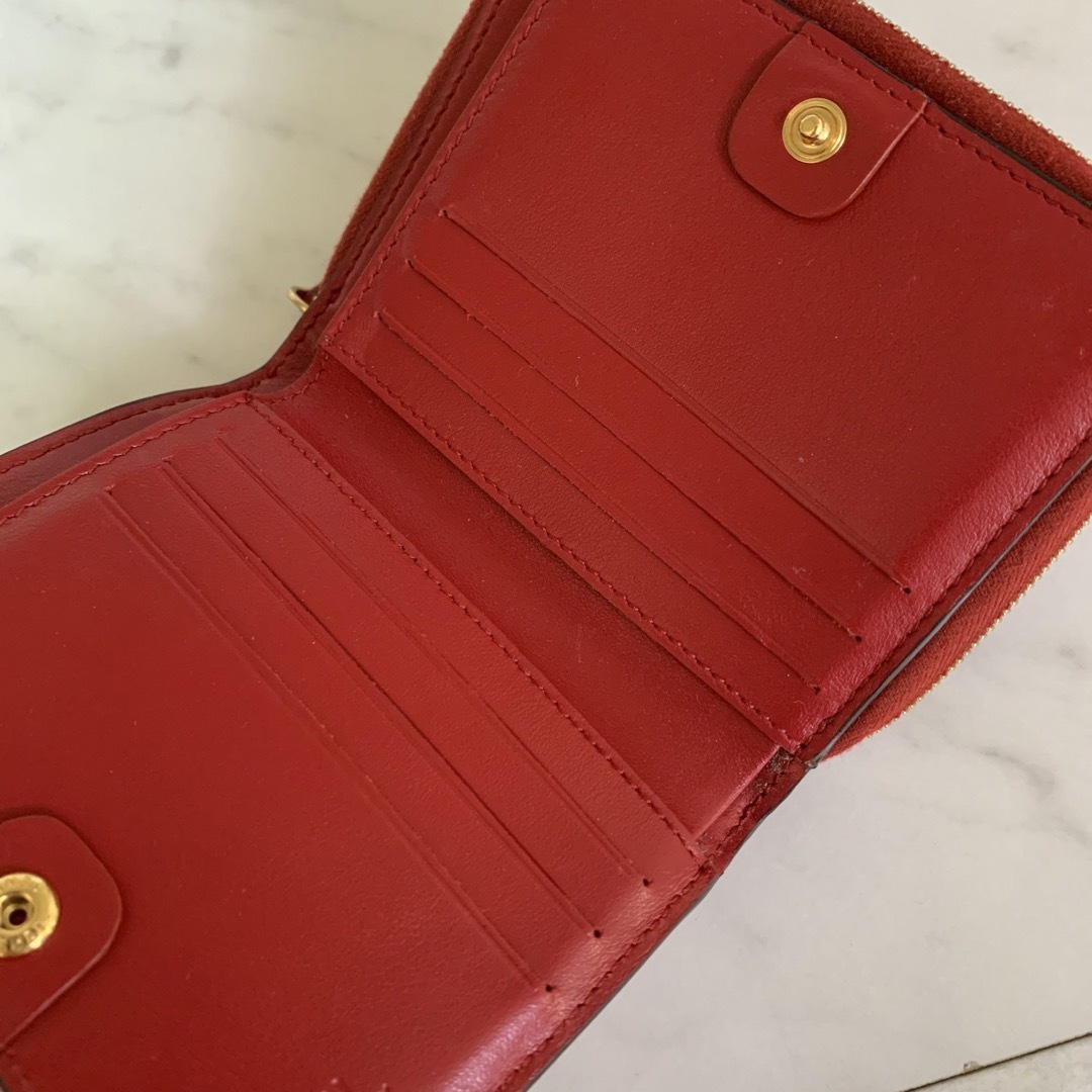 FENDI エフ イズ フェンディ ジップアラウンド財布 ミディアム FENDI エフ イズ フェンディ ジップアラウンド財布 ミディアム