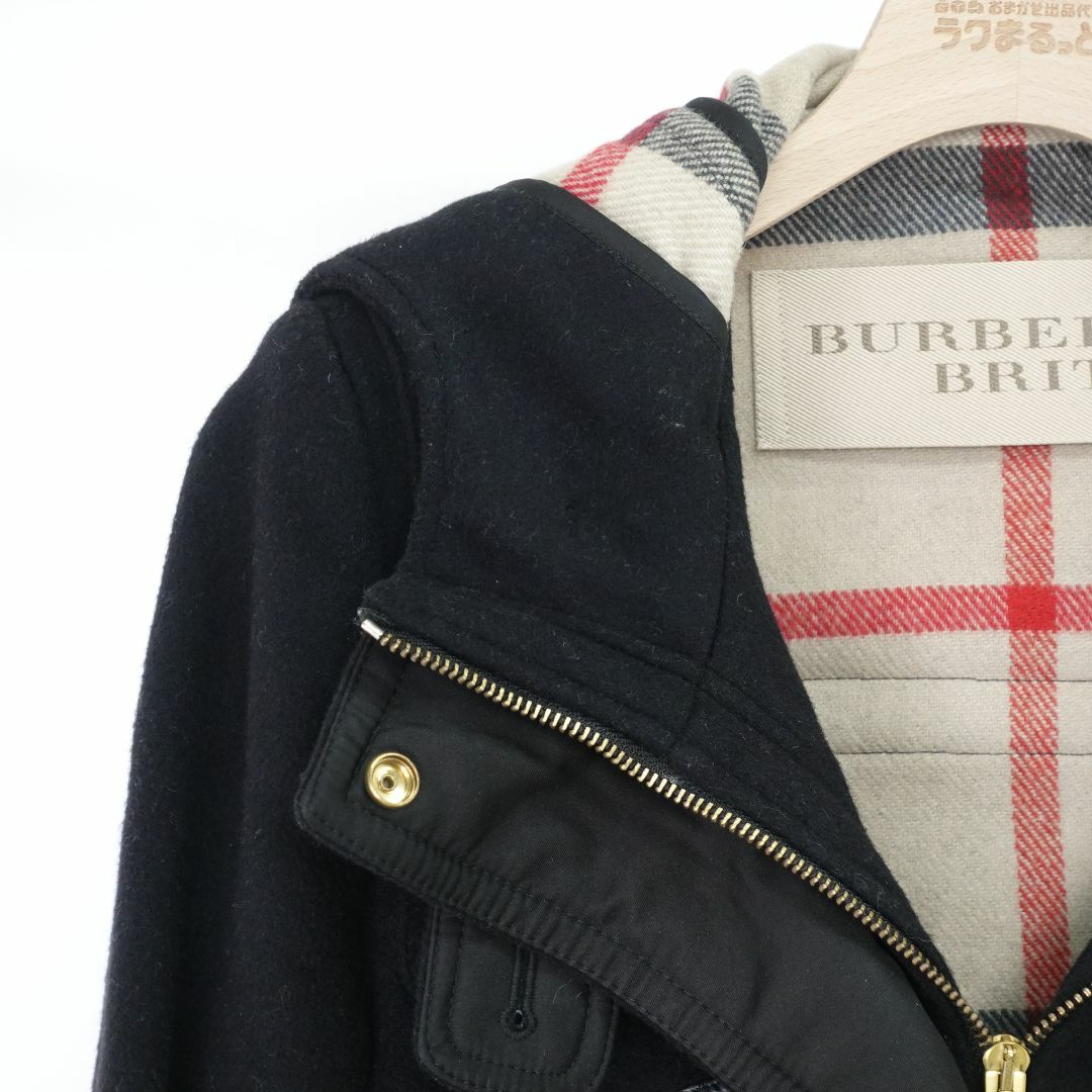 BURBERRY(バーバリー)のバーバリー　BURBERRY ダッフルコート　黒　S レディースのジャケット/アウター(ダッフルコート)の商品写真