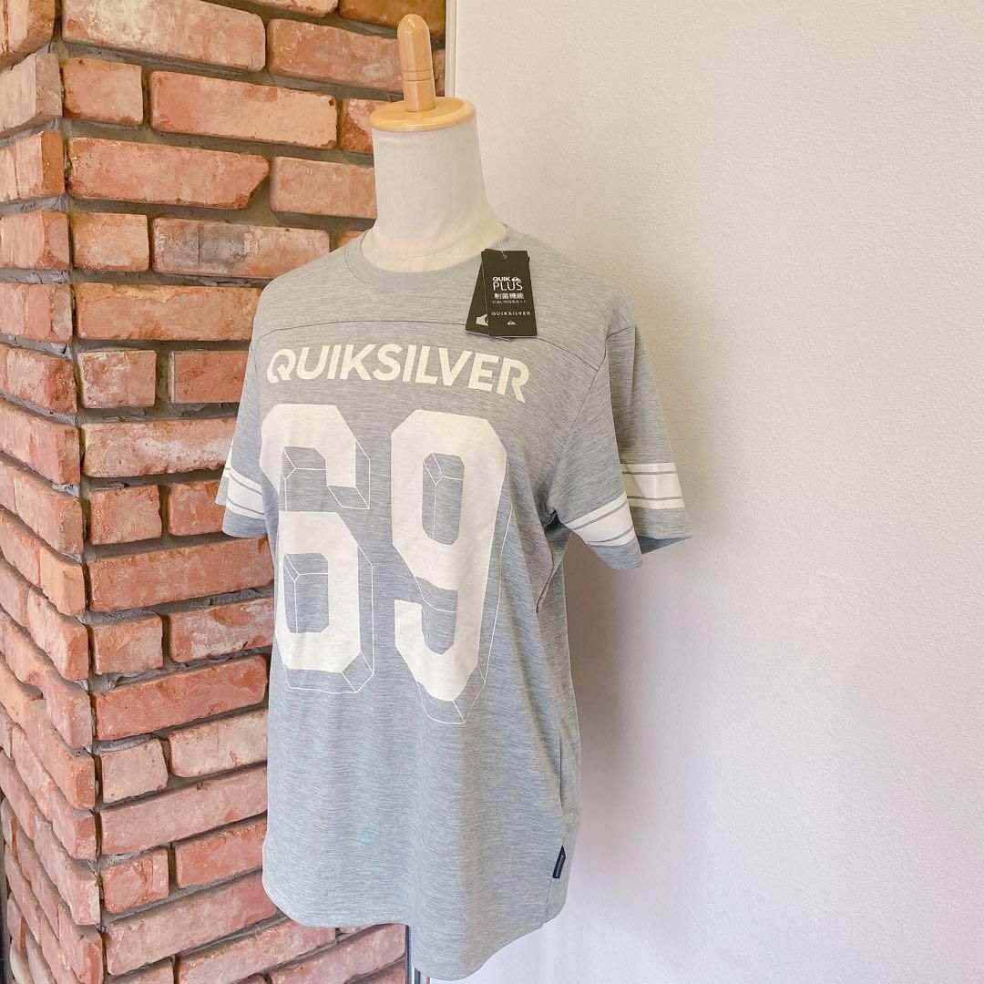 QUIKSILVER(クイックシルバー)の2451Quiksilver クイックシルバー 定価5500円 Tシャツ S レディースのトップス(Tシャツ(半袖/袖なし))の商品写真