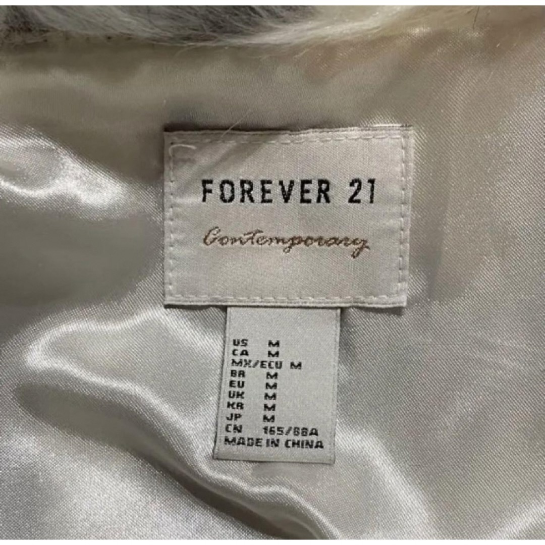 FOREVER 21(フォーエバートゥエンティーワン)のForever21 フォーエバー d.i.a. 海外 古着 ファー コート M レディースのジャケット/アウター(毛皮/ファーコート)の商品写真