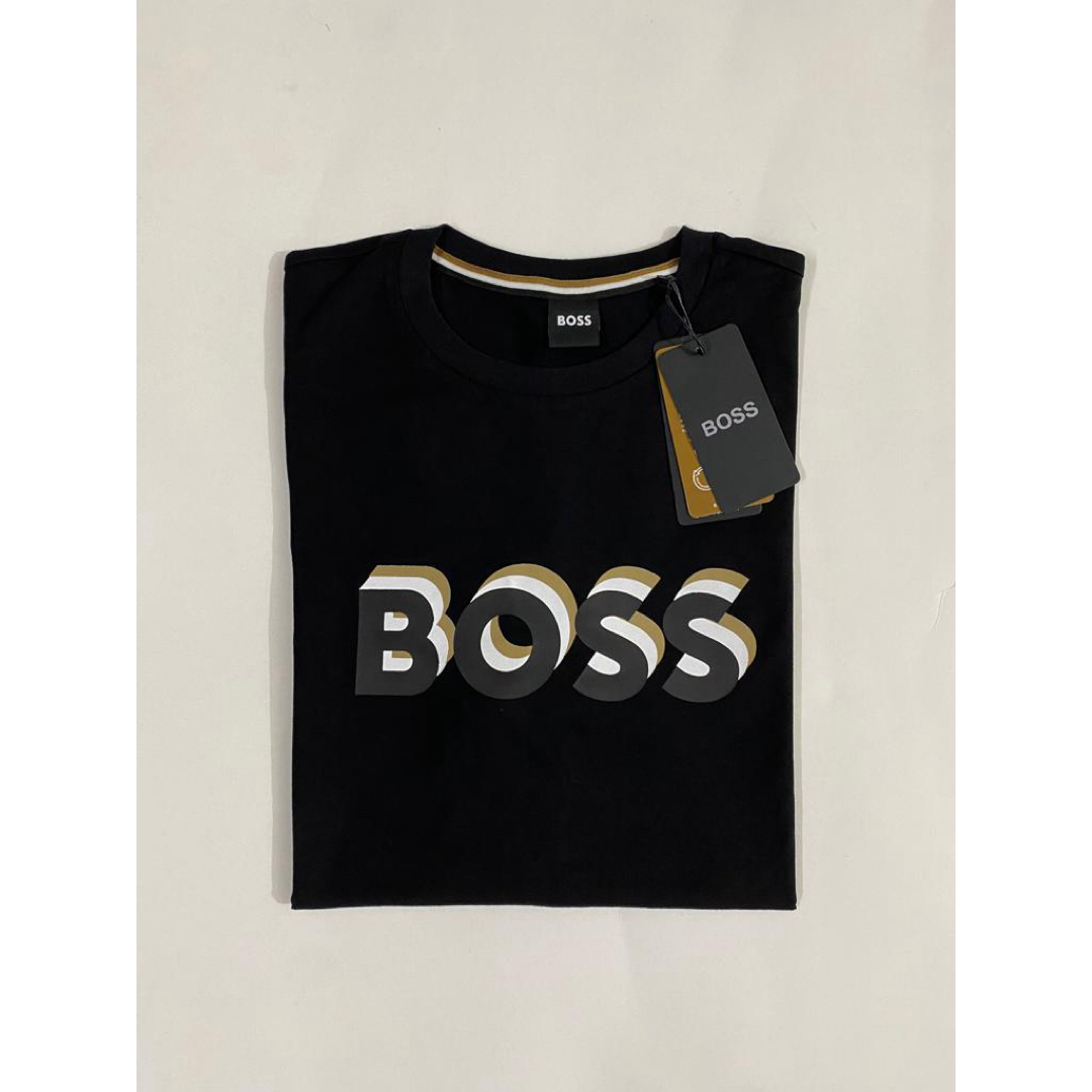 HUGO BOSS(ヒューゴボス)のHUGO BOSS 1枚　DIESEL 2枚　XL黒  メンズのトップス(Tシャツ/カットソー(半袖/袖なし))の商品写真