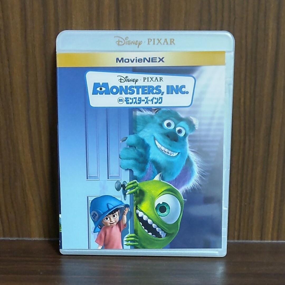 Disney(ディズニー)の【ya様専用】モンスターズ・インク　ブルーレイ　DVD　ディズニー エンタメ/ホビーのDVD/ブルーレイ(キッズ/ファミリー)の商品写真