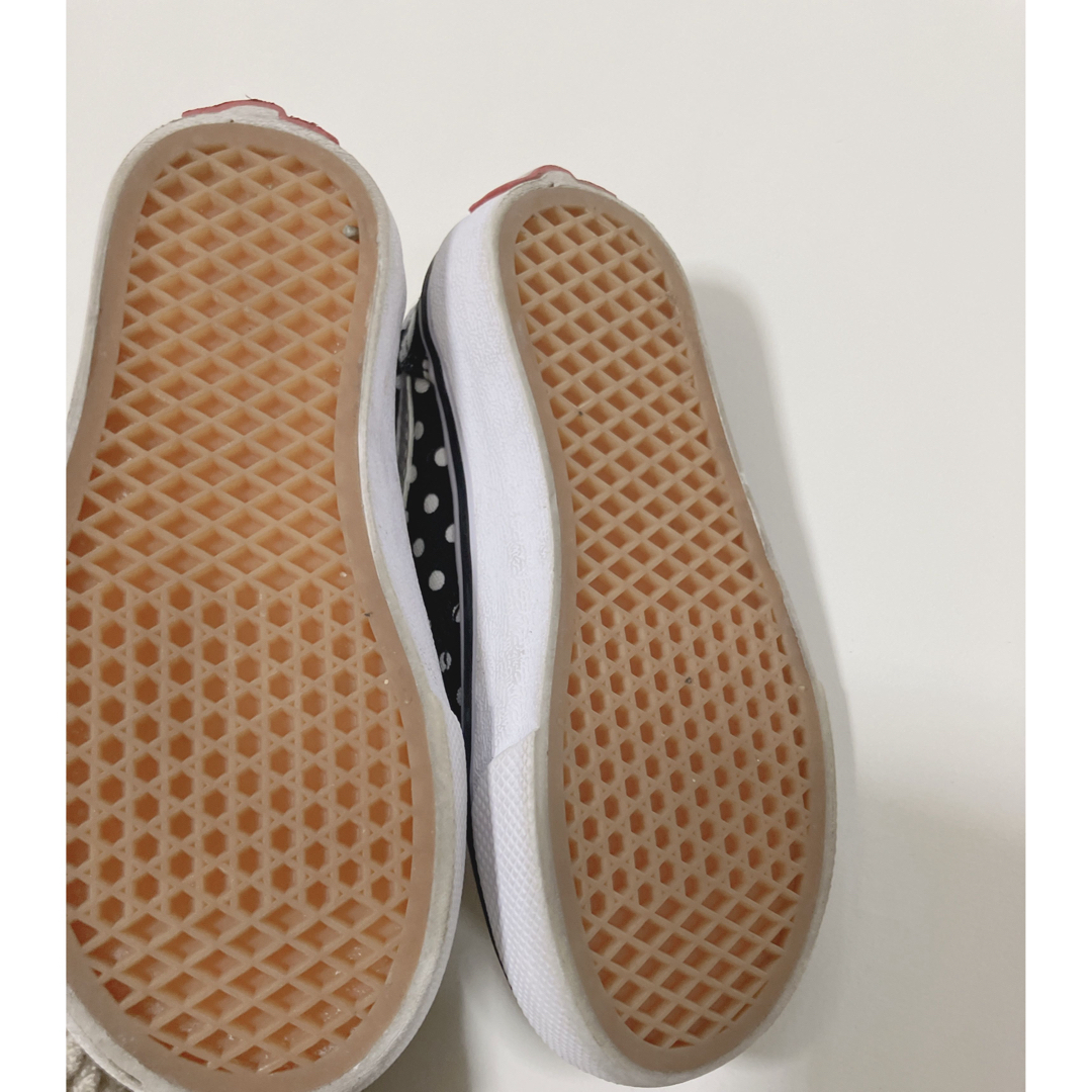 VANS(ヴァンズ)の【使用品】VANS キッズ　スニーカー　ドット　水玉　女の子　男の子 キッズ/ベビー/マタニティのキッズ靴/シューズ(15cm~)(スニーカー)の商品写真