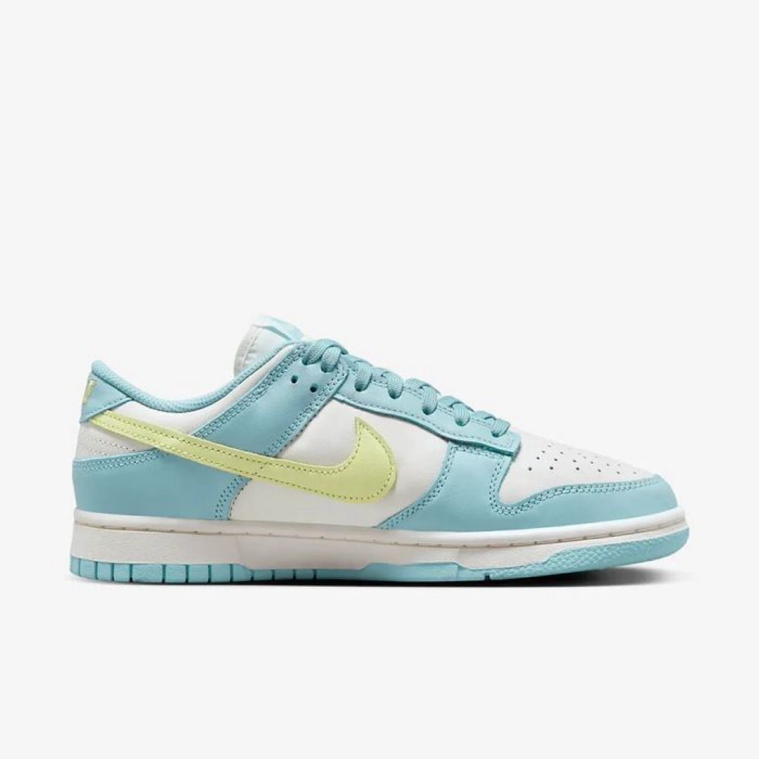 NIKE  DUNK LOW  22cm  新品　匿名配送