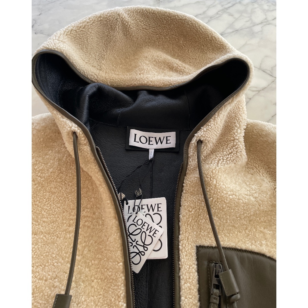 LOEWE - 【LOEWE】ロエベ ジップ シアリング ジャケット 46の LOEWE - 【LOEWE】ロエベ ジップ シアリング ジャケット 46の