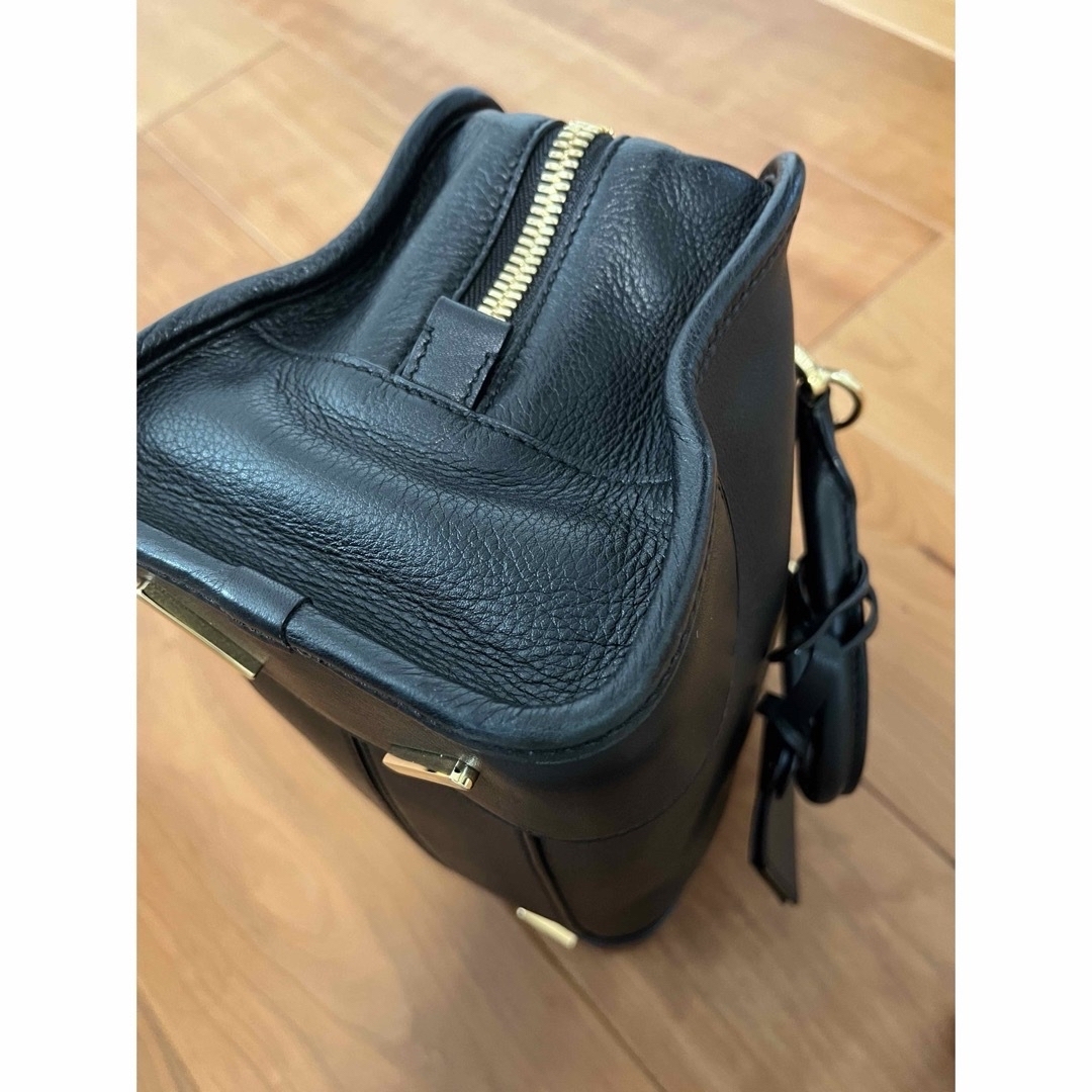LOEWE(ロエベ)のロエベ　アマソナ28 ブラック レディースのバッグ(ハンドバッグ)の商品写真