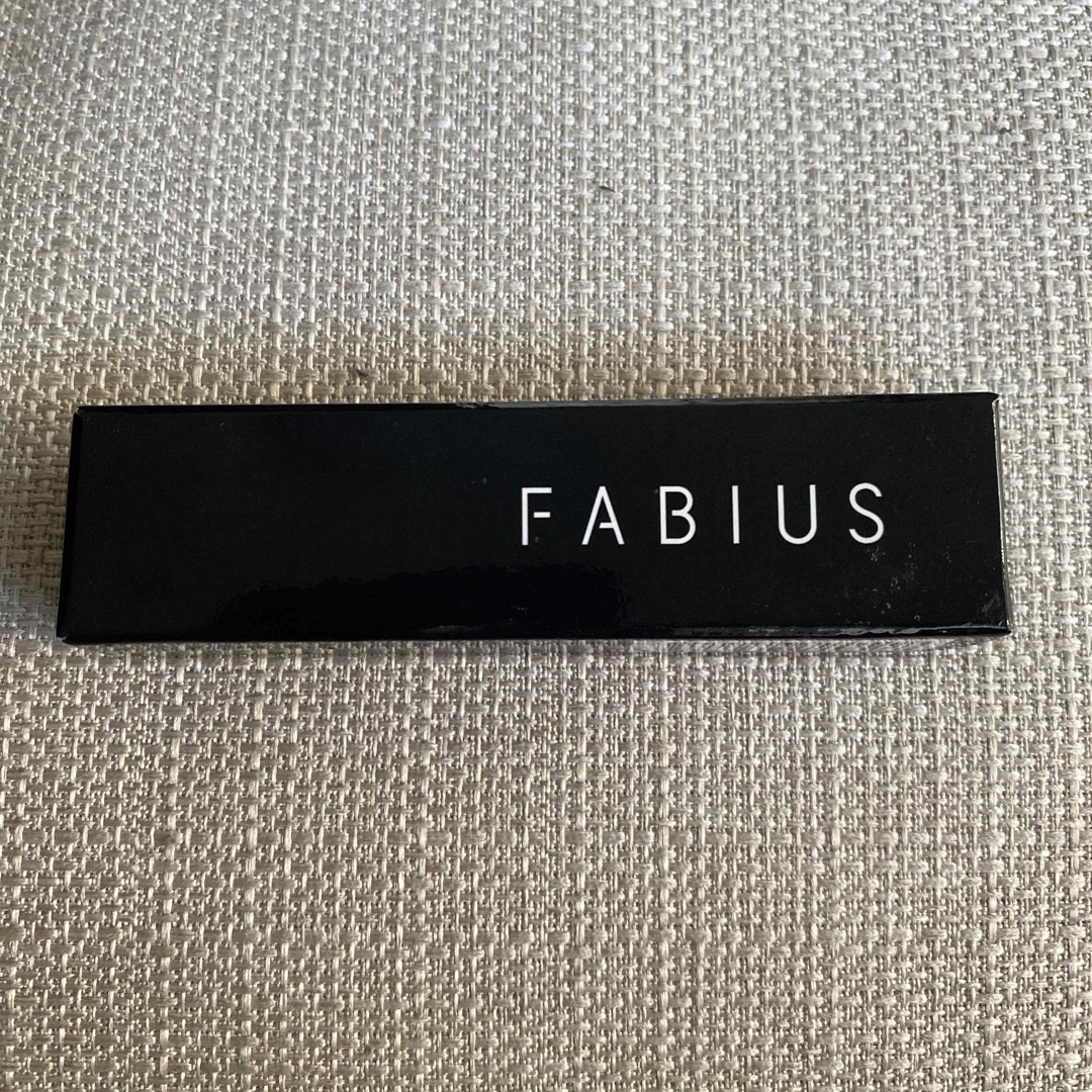 FABIUS(ファビウス)のFABIUS コンシーラー コスメ/美容のベースメイク/化粧品(コンシーラー)の商品写真